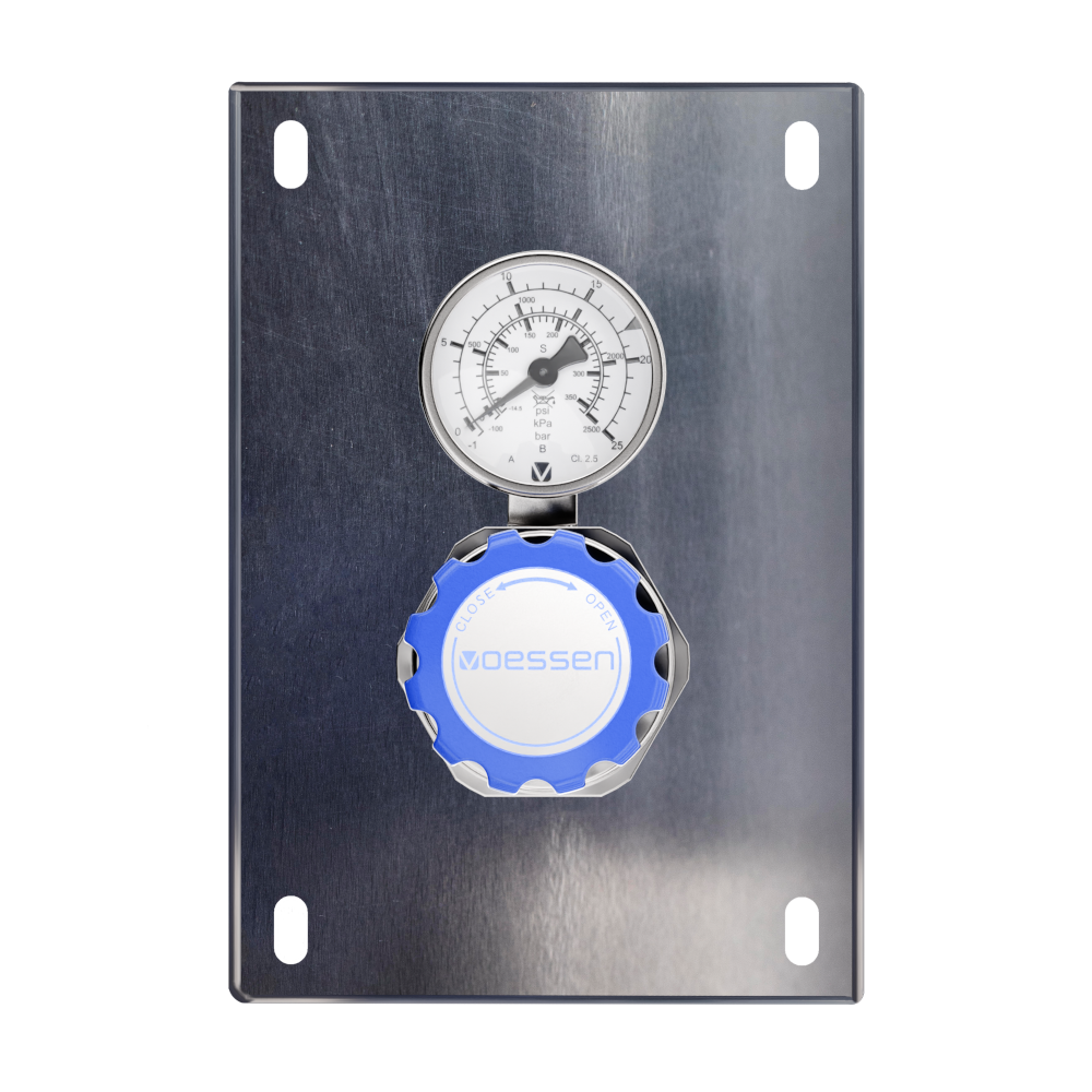 Линейный регулятор с монтажной панелью LPC6FA4R, из хромированной латуни, до 80 м3/час, абсолютное давление, 4 порта, вход справа